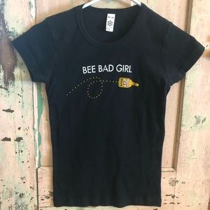 NWOT • Bee Bad Girl Short sleeve tee shirt